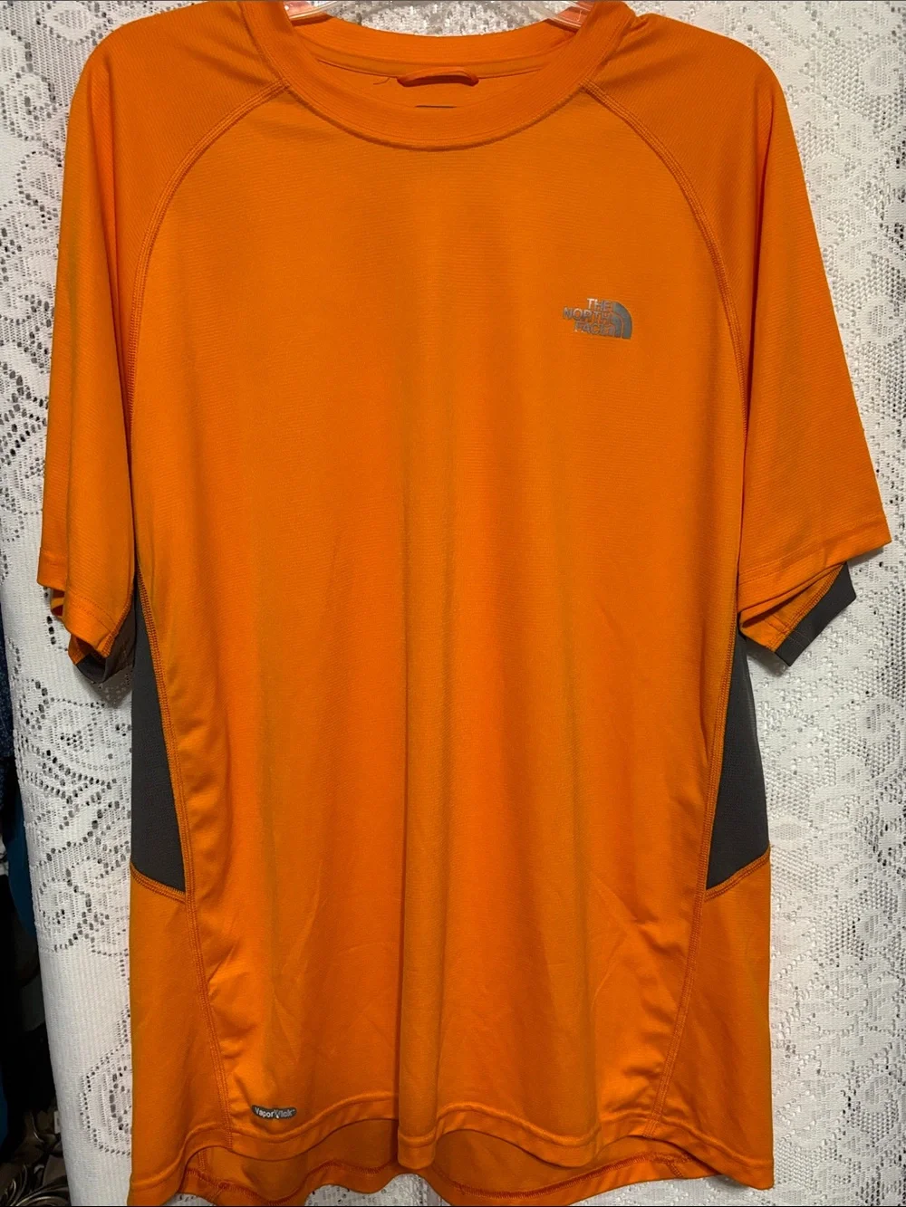 The North Face Men’s Orange Short-Sleeve Performance Tee with Gray Panels SizeXL